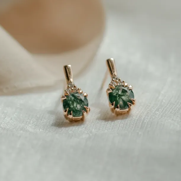 Gold earrings with moss agate and diamonds TIA Image