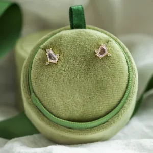 Zlaté náušnice s asymetrickými safíry a diamanty KAIA Thumbnail