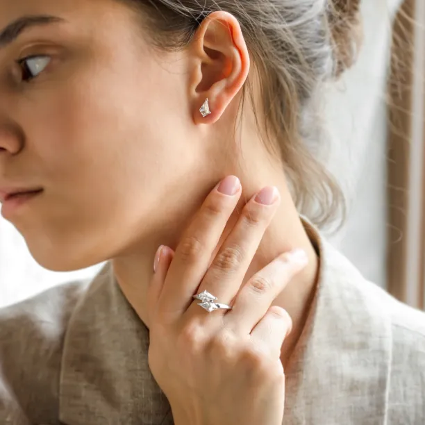 Kite moissanite jewellery set DEVON Image