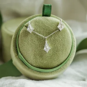 Kite moissanite jewellery set DEVON Thumbnail