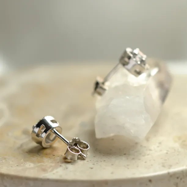 Zlaté halo náušnice s laboratorními diamanty NINO Image