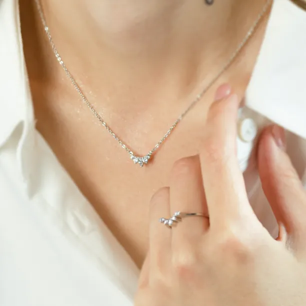 Zlatý cluster náhrdelník s lab-grown diamanty JESSICA Image