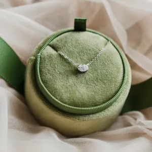 Zlatý náhrdelník s oválným laboratorním diamantem ARES Thumbnail