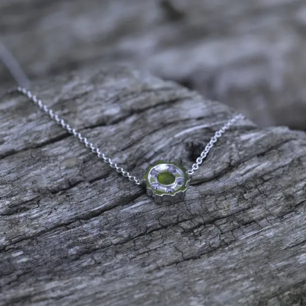 Zlatý přívěsek talisman s laboratorními diamanty ASYL Image