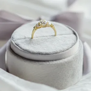 Zlatý vintage prsten s moissanity GEMMA Thumbnail