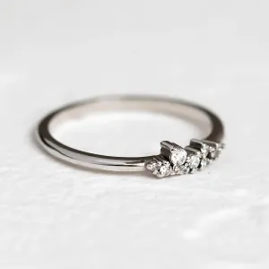 Zlatý minimalistický prstýnek s laboratorními diamanty STERN Thumbnail