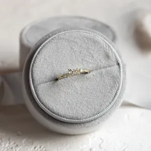 Elegantní cluster prsten s laboratorními diamanty CLORÉ Thumbnail