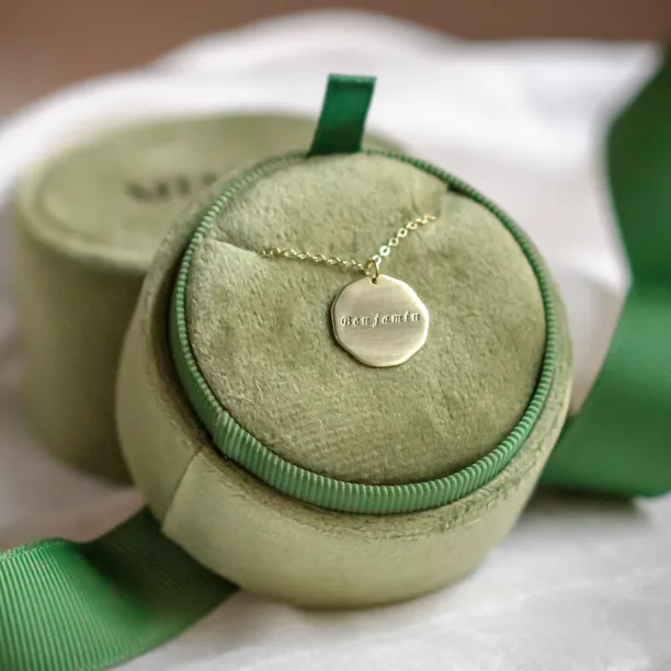 Matný personalizovaný náhrdelník se jménem TESORO Image