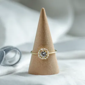 Romantic halo moissanite engagement ring ÉDITH Thumbnail