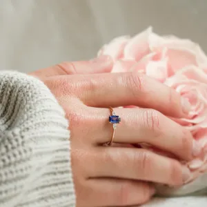 Elegant emerald sapphire and pear diamond ring LEILANI Thumbnail