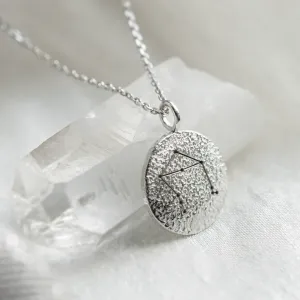 Zlatý náhrdelník se znamením zvěrokruhu a netradičním povrchem NALA Thumbnail