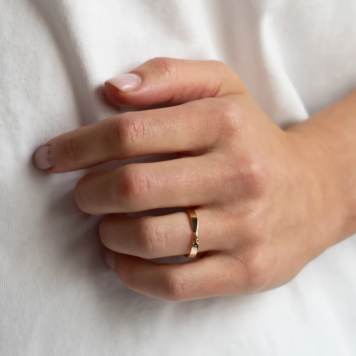 Unconventional braiding rings