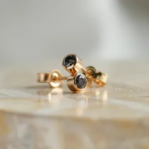 Minimalist gold earrings with salt and pepper diamonds in bezel setting NOLA Thumbnail