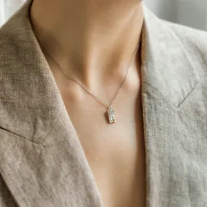 Originální přívěsek s perforací a diamanty LIZ