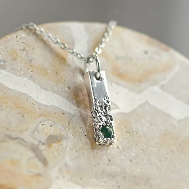Unusual pendant with perforation and moss agate LIVE Image