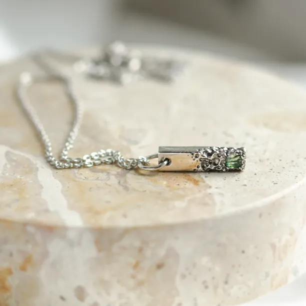 Unusual pendant with perforation and moss agate LIVE Image