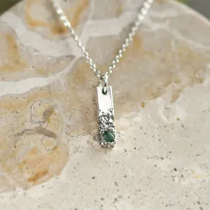 Unusual pendant with perforation and moss agate LIVE Thumbnail