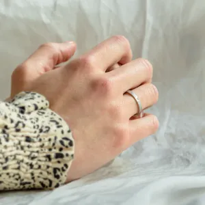 Matné snubní prsteny s diamantem LUCA