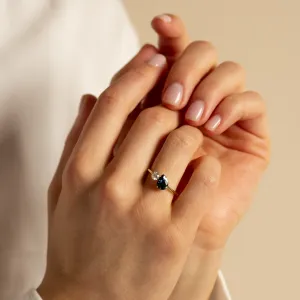 Toi et Moi engagement ring with blue pear sapphire and round diamond COUPLE