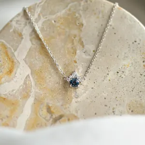 Zlatý náhrdelník s london blue topazem a diamanty LAM Thumbnail