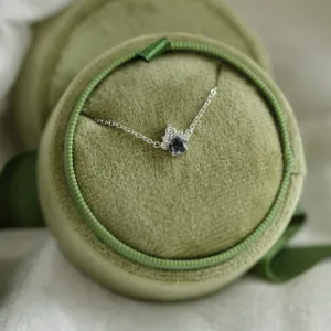 Zlatý náhrdelník s london blue topazem a diamanty LAM Thumbnail