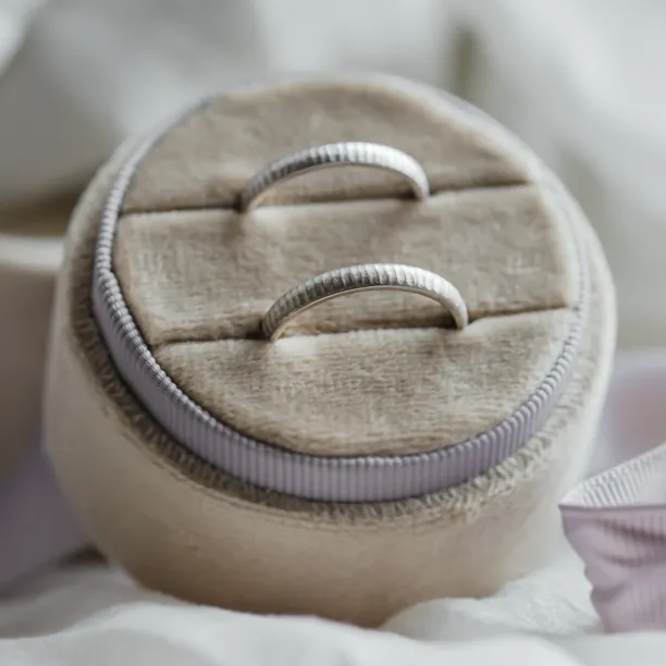 Unusual wedding rings with finely hammered surface LAILA Image