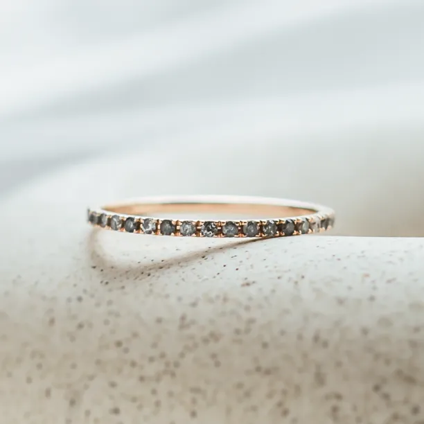 Gold eternity ring with salt and pepper diamonds DOROTHY Image