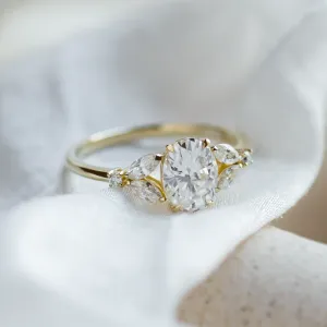 Gold vintage ring with moissanity GEMMA Thumbnail