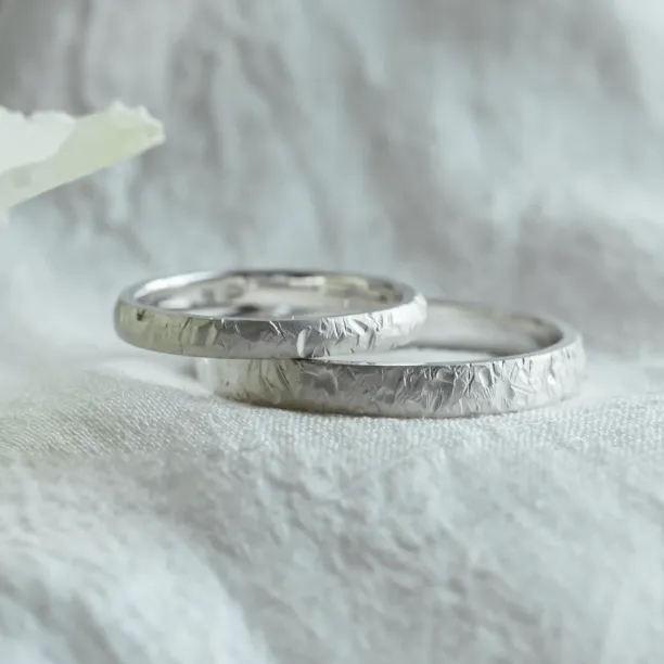 Matte wedding rings with unusual surface AIDA Image