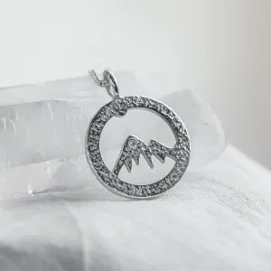 Gold necklace with mountain motive and diamond PYRENEES