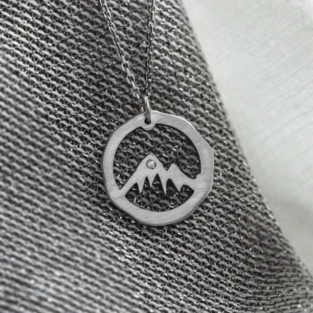 Matte gold necklace with mountain motive LIVIGNO Image