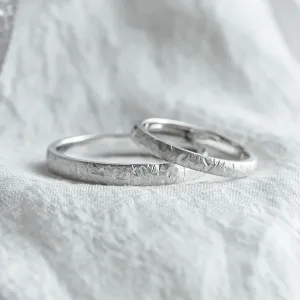 Matte wedding rings with unusual surface AIDA
