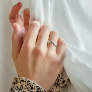 Avant-garde wedding rings with organic elements NALANI