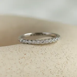 Zlatý prsten s diamanty v half eternity provedení CHRISTINE Thumbnail