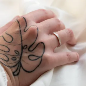 Unusual wedding rings with mountain motive PEAK