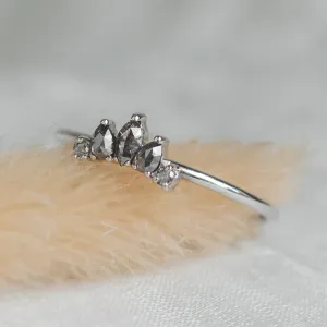 Collection of cluster jewelry with salt and pepper diamonds MABEL Thumbnail