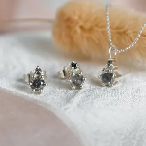 Gold jewelry set with salt and pepper diamonds in cluster style RILEY Thumbnail