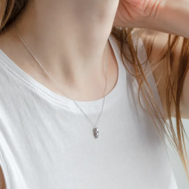 Gold jewelry set with salt and pepper diamonds TRES Image