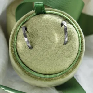 Černé kruhové náušnice ze zlata LIV Thumbnail