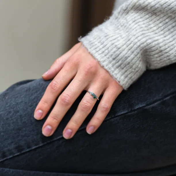 Cluster ring with moss agates and salt and pepper diamonds EVE Image
