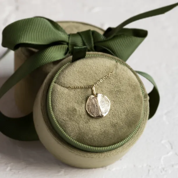 Zlatý náhrdelník s vlastním otiskem prstu PALMER Image