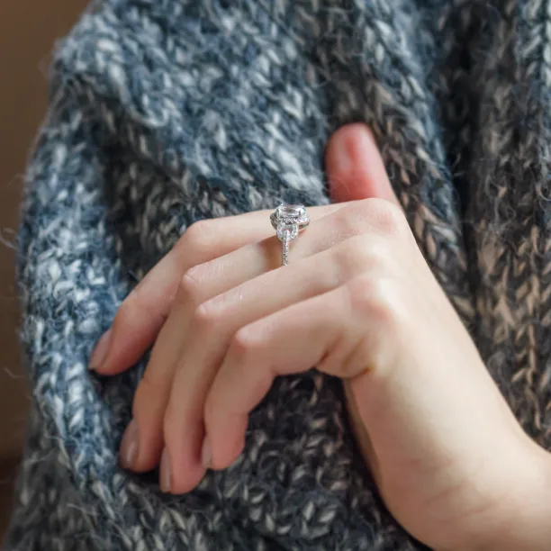 Luxury engagement ring with moissanites MERYL  Image