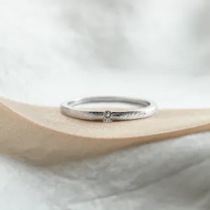 Minimalist engagement ring CHER