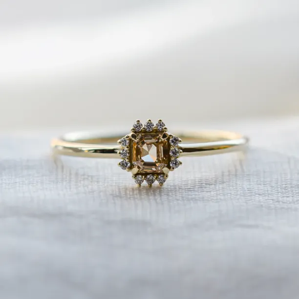 Fancy diamond ring NOBILIS Image