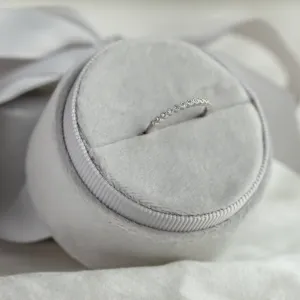 Zlatý prsten s diamanty v half eternity provedení CHRISTINE Thumbnail