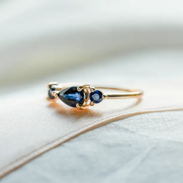 Gold ring with blue sapphires SKYLER Image