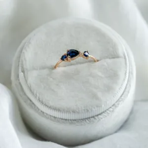 Gold ring with blue sapphires SKYLER Thumbnail