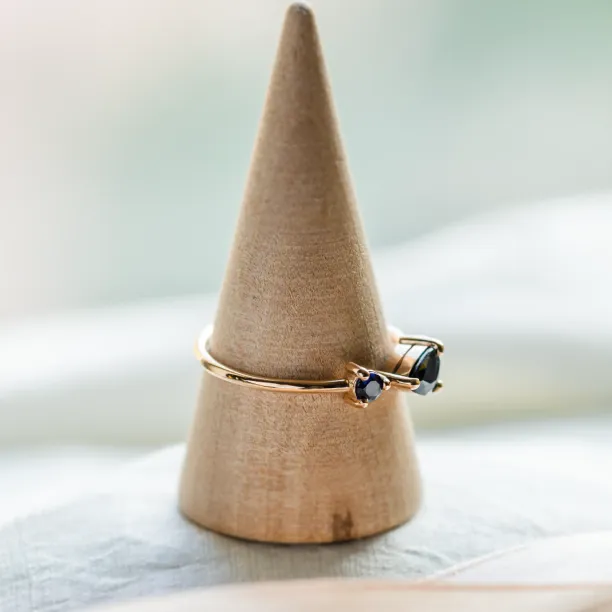 Gold ring with blue sapphires SKYLER Image