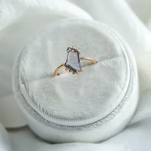 Gold ring with natural sapphire in violet colour SUZANNE Thumbnail