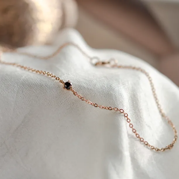 Minimalist jewelry collection with black diamond DUNCAN Image